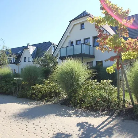 Apartment Strandnahe Rex Rugia: Terrasse Mit Ahoi Erlebnisbad-zugang *